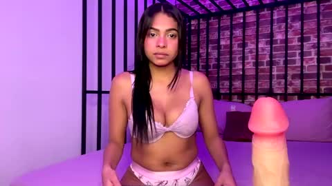 Snapshot of shy_nala chatting on May 19, 2026, 9:21 pm shy_nala online show from May 19, 2026, 9:21 pm