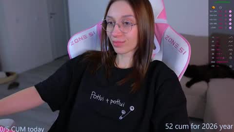 Snapshot of shy_or_horny chatting on February 23, 2026, 9:17 am HI i am Marcy online show from February 23, 2026, 9:17 am