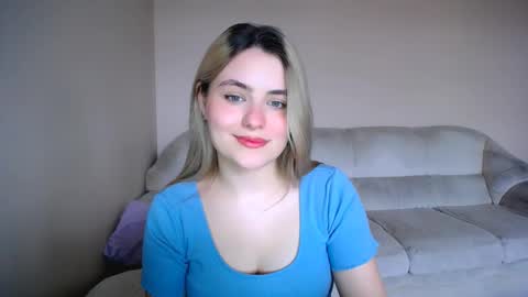 Snapshot of shy_sabrina_ chatting on March 6, 2026, 9:39 am shy_sabrina_ online show from March 6, 2026, 9:39 am