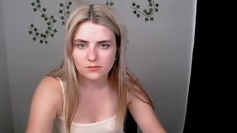 Snapshot of shy_sabrina_ chatting on June 29, 2026, 1:11 pm shy_sabrina_ online show from June 29, 2026, 1:11 pm