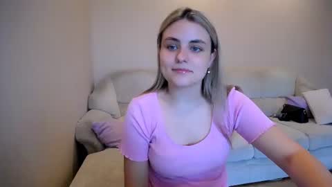 Snapshot of shy_sabrina_ chatting on July 11, 2026, 1:03 pm shy_sabrina_ online show from July 11, 2026, 1:03 pm