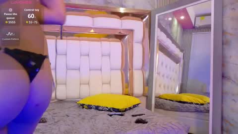 Snapshot of shycumdumpster chatting on November 22, 2025, 12:48 pm Gone online show from November 22, 2025, 12:48 pm