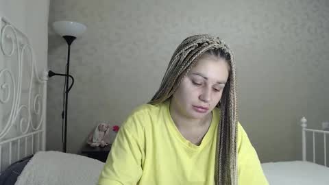 Eva online show from October 31, 2025, 2:51 pm