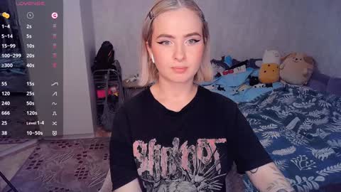 Effie online show from February 5, 2025, 5:31 pm