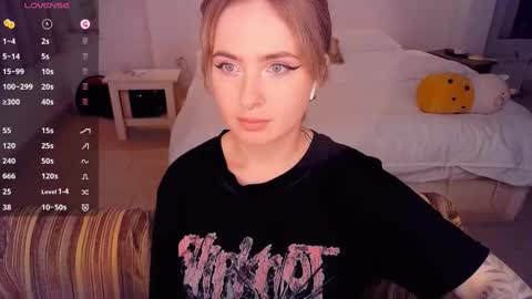 Effie online show from March 3, 2025, 12:37 pm