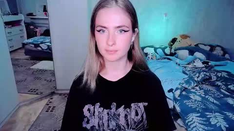 Effie online show from October 28, 2025, 3:47 pm