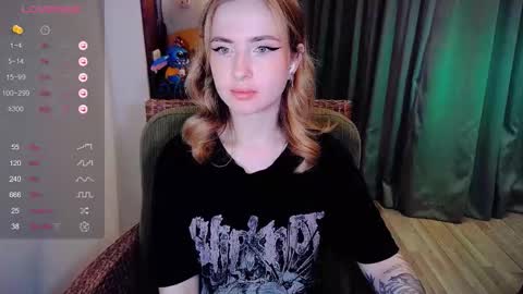 Snapshot of shyfoxxxy chatting on January 8, 2026, 7:43 am Effie online show from January 8, 2026, 7:43 am