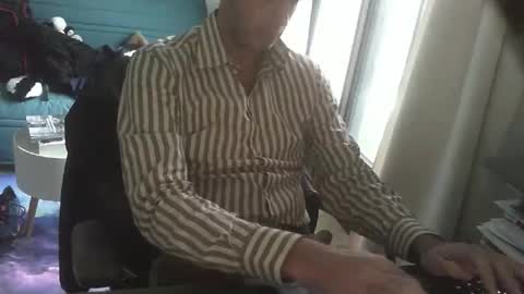 shyfrenchcock online show from October 29, 2025, 2:30 pm