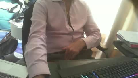 shyfrenchcock online show from November 13, 2025, 1:21 pm