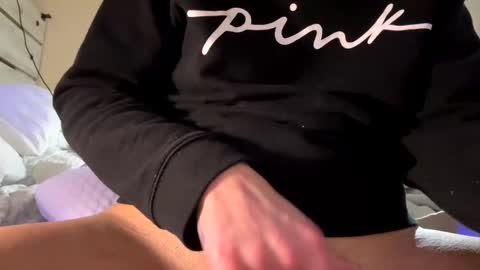 Snapshot of shyg1r1 chatting on October 6, 2025, 4:37 pm Sasha online show from October 6, 2025, 4:37 pm