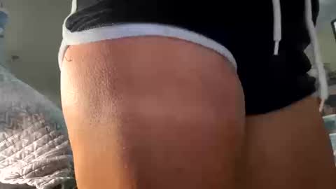 Snapshot of shyg1r1 chatting on October 10, 2025, 3:55 pm Sasha online show from October 10, 2025, 3:55 pm