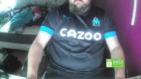 shyguy online show from October 19, 2025, 3:23 pm