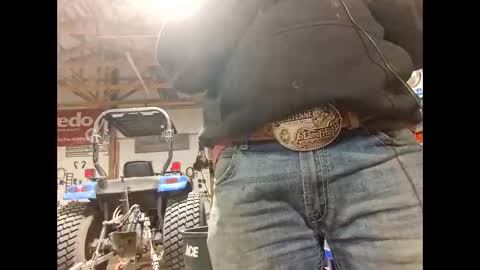 Snapshot of shyguycurious5 chatting on March 5, 2026, 7:32 pm shyguycurious5 online show from March 5, 2026, 7:32 pm