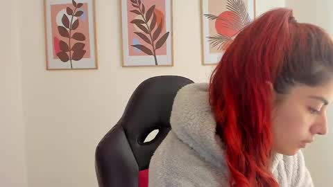 Snapshot of shylittlebunny chatting on February 24, 2025, 2:15 pm shylittlebunny online show from February 24, 2025, 2:15 pm