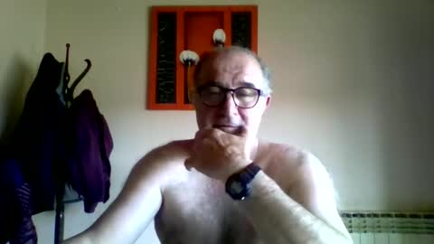 Snapshot of shymmy10 chatting on April 18, 2026, 11:14 am shymmy10 online show from April 18, 2026, 11:14 am