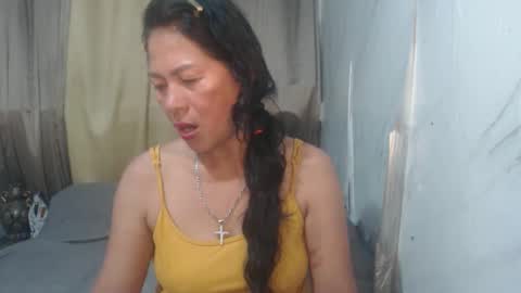 Snapshot of shyn_ann chatting on February 17, 2026, 6:10 am shyn_ann online show from February 17, 2026, 6:10 am