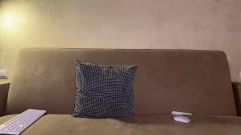 Snapshot of shyprinces chatting on February 15, 2026, 7:10 pm Amelia online show from February 15, 2026, 7:10 pm