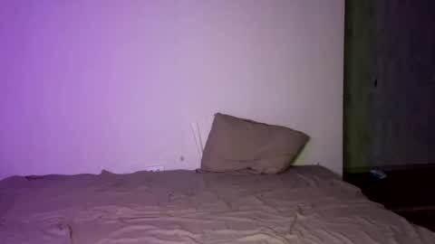 Tom and Betty online show from December 17, 2024, 2:22 pm