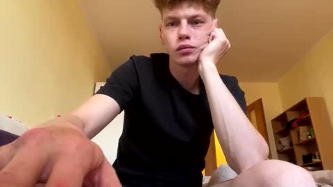 Tom and Betty online show from October 8, 2025, 7:39 am