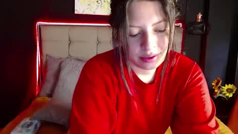 CALL ME  CHARLOTTE online show from February 5, 2025, 6:26 pm