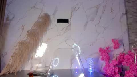 Snapshot of sia_37 chatting on February 4, 2026, 1:11 am . online show from February 4, 2026, 1:11 am