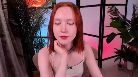 Snapshot of sia_hart chatting on June 24, 2026, 6:40 pm Sia online show from June 24, 2026, 6:40 pm