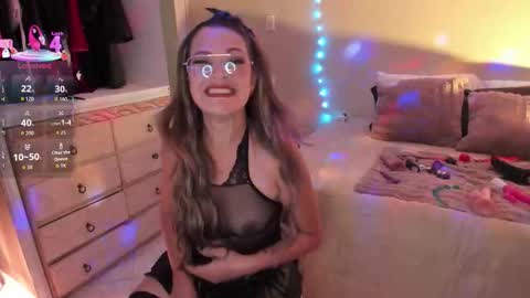 Snapshot of siamilff chatting on October 28, 2025, 10:34 pm SIa  online show from October 28, 2025, 10:34 pm