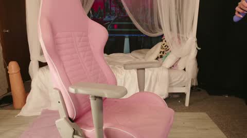 Snapshot of siclianprincess chatting on January 10, 2026, 9:41 pm Miss Meadow Gotti Romano online show from January 10, 2026, 9:41 pm