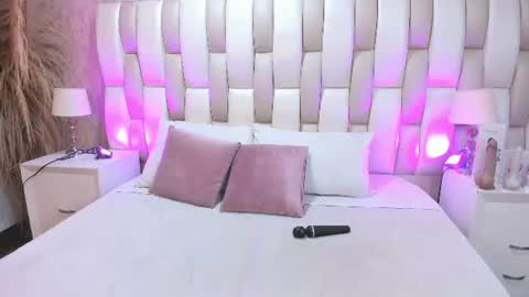 sidney_clark online show from August 2, 2026, 1:09 pm