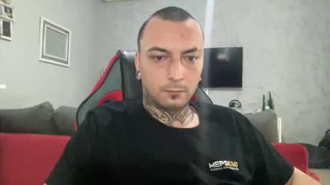 Snapshot of sidvicious23cm chatting on January 19, 2026, 11:36 am sidvicious23cm online show from January 19, 2026, 11:36 am