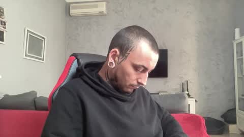 Snapshot of sidvicious23cm chatting on March 3, 2026, 11:05 am sidvicious23cm online show from March 3, 2026, 11:05 am