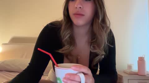 Siena online show from October 26, 2025, 8:59 pm