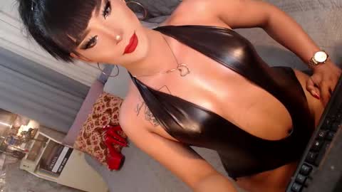 Sierrafina online show from February 27, 2026, 6:13 am