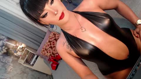 Sierrafina online show from February 28, 2026, 5:41 am