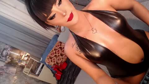 Sierrafina online show from March 4, 2026, 4:40 am