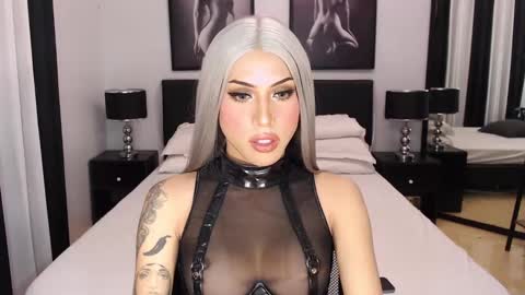 Snapshot of significantmistress chatting on December 4, 2024, 8:56 am Jenny Hakenson online show from December 4, 2024, 8:56 am