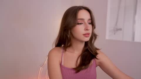 Snapshot of silent_chill chatting on February 14, 2025, 11:10 am Chilli online show from February 14, 2025, 11:10 am