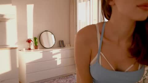 Snapshot of silent_chill chatting on September 9, 2025, 3:11 pm Chilli online show from September 9, 2025, 3:11 pm