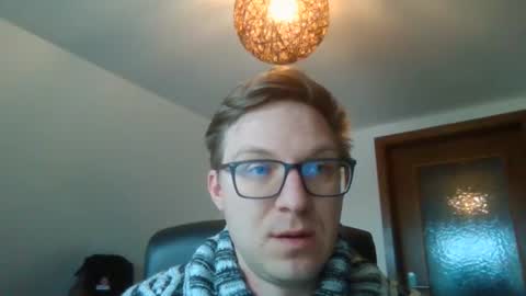 Snapshot of silent_control93 chatting on January 2, 2025, 9:11 am silent_control93 online show from January 2, 2025, 9:11 am