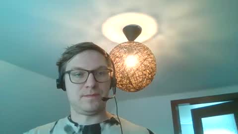 Snapshot of silent_control93 chatting on March 12, 2025, 8:51 am silent_control93 online show from March 12, 2025, 8:51 am