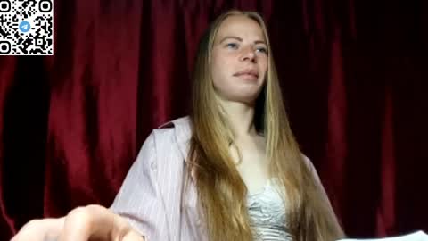 Snapshot of silentpassion567 chatting on May 19, 2026, 10:38 pm JULIANA online show from May 19, 2026, 10:38 pm