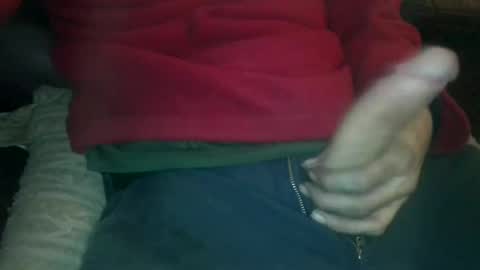 Snapshot of silentstiffler chatting on January 16, 2025, 11:37 pm silentstiffler online show from January 16, 2025, 11:37 pm