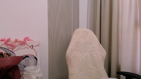 silk_ann online show from July 8, 2026, 7:02 am