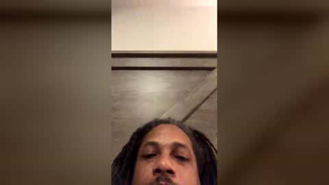 Snapshot of silkk10 chatting on December 2, 2025, 3:45 am Silkk10 online show from December 2, 2025, 3:45 am