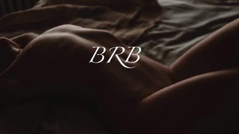 Mila online show from September 25, 2025, 9:18 pm