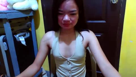 Snapshot of silkykitten_ chatting on November 29, 2025, 11:35 am silkykitten_ online show from November 29, 2025, 11:35 am