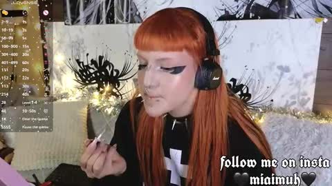 Snapshot of silly_soul chatting on January 8, 2026, 11:18 pm Mia online show from January 8, 2026, 11:18 pm