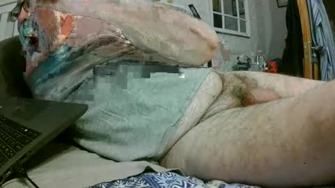 sillyoldman45221063 online show from May 15, 2026, 11:23 pm
