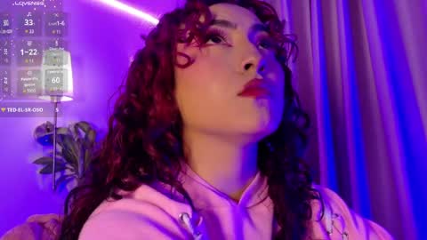 Snapshot of silvana_goddess chatting on April 17, 2026, 8:23 pm Silvana online show from April 17, 2026, 8:23 pm
