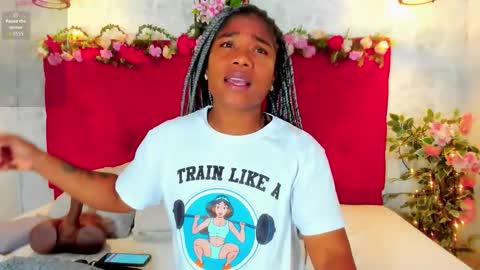 Snapshot of silvannafit chatting on September 23, 2025, 11:57 am Silvana Fit online show from September 23, 2025, 11:57 am